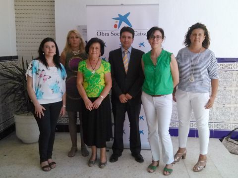 Representantes de las distintas instituciones, entidades y colectivos que toman parte en la iniciativa. (Foto: R. Cobo)