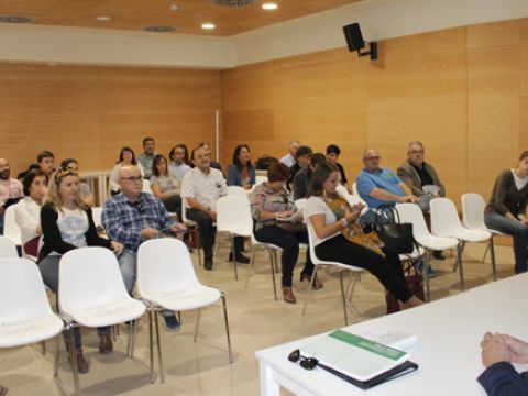 Asistentes al acto de presentación. (Foto: R. Cobo)