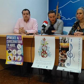 Rueda de prensa en la que se ha presentado la programación de esta edición. (Foto: R. Cobo)