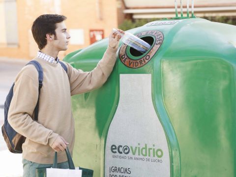 Priego de Córdoba, premiado por la mejora del reciclaje de vidrio. (Foto: Ecovidrio)