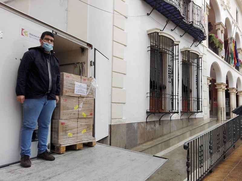 Material entregado en Priego.