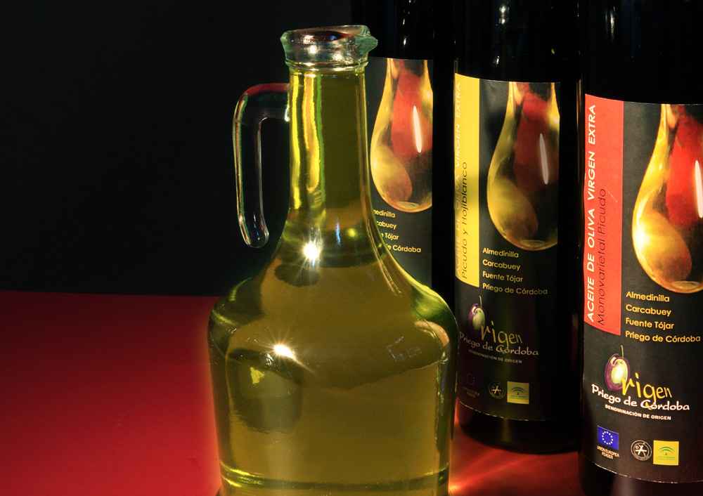 nuevos galardones para los caldos de aceituna de la DOP Priego de Córdoba.