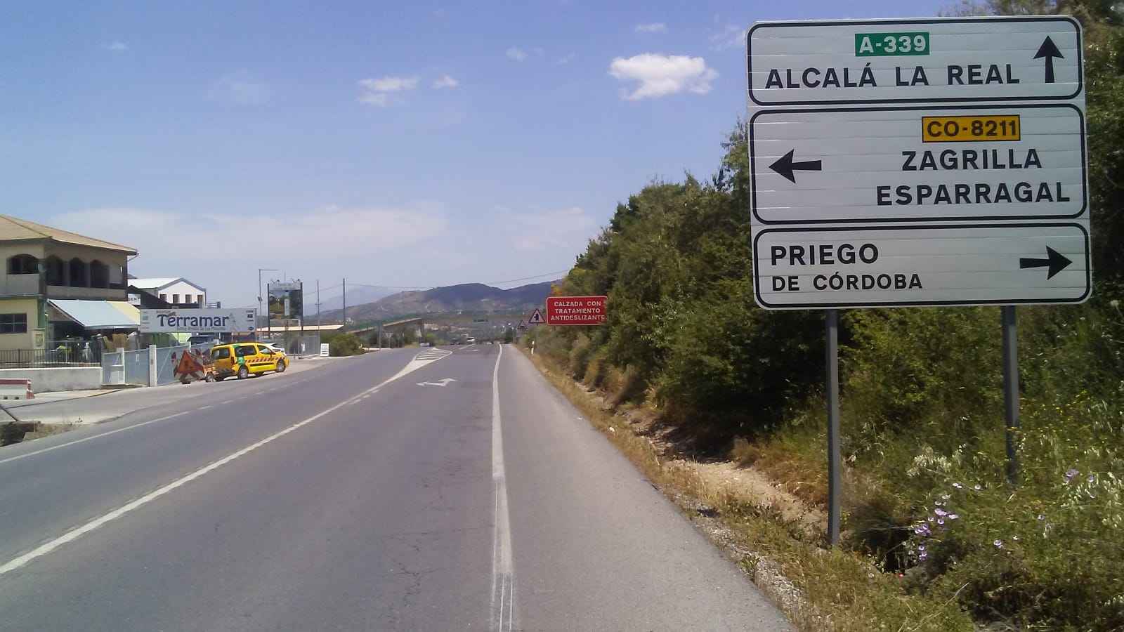 Uno de los tramos de la A-339 en los que se intervendrá.