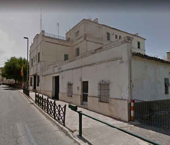 Antigua casa-cuartel de la Guardia Civil en Priego.