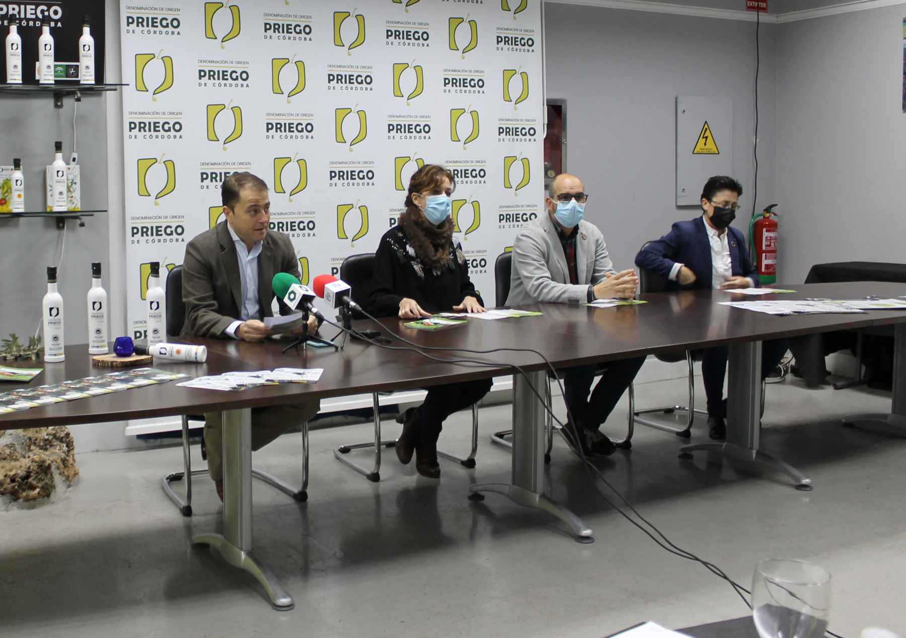 Muela, Ceballos, Sánchez y Muñoz durante la presentación de la programación.