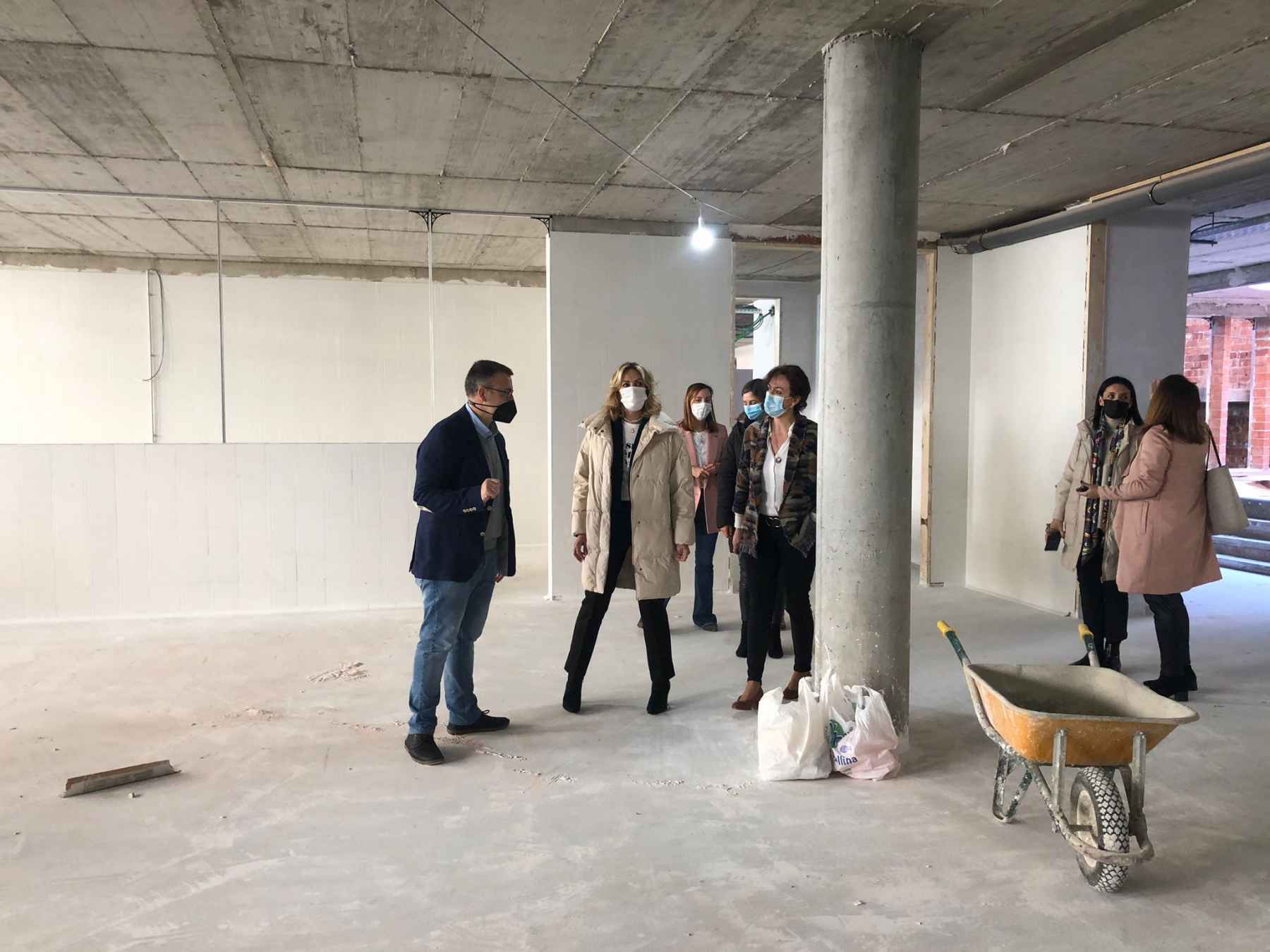Troncoso, hoy durante su visitas a las instalaciones del IES Carmen Pantión.