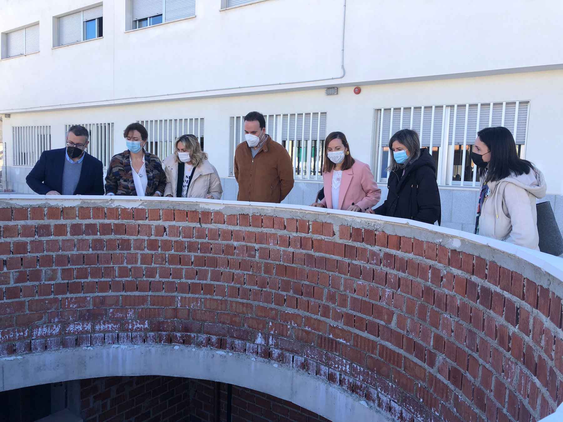 Troncoso, hoy durante su visitas a las instalaciones del IES Carmen Pantión.