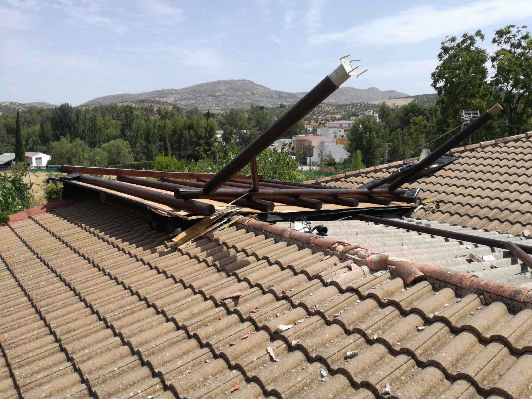 Imaqen de la marquesina sobre el tejado.