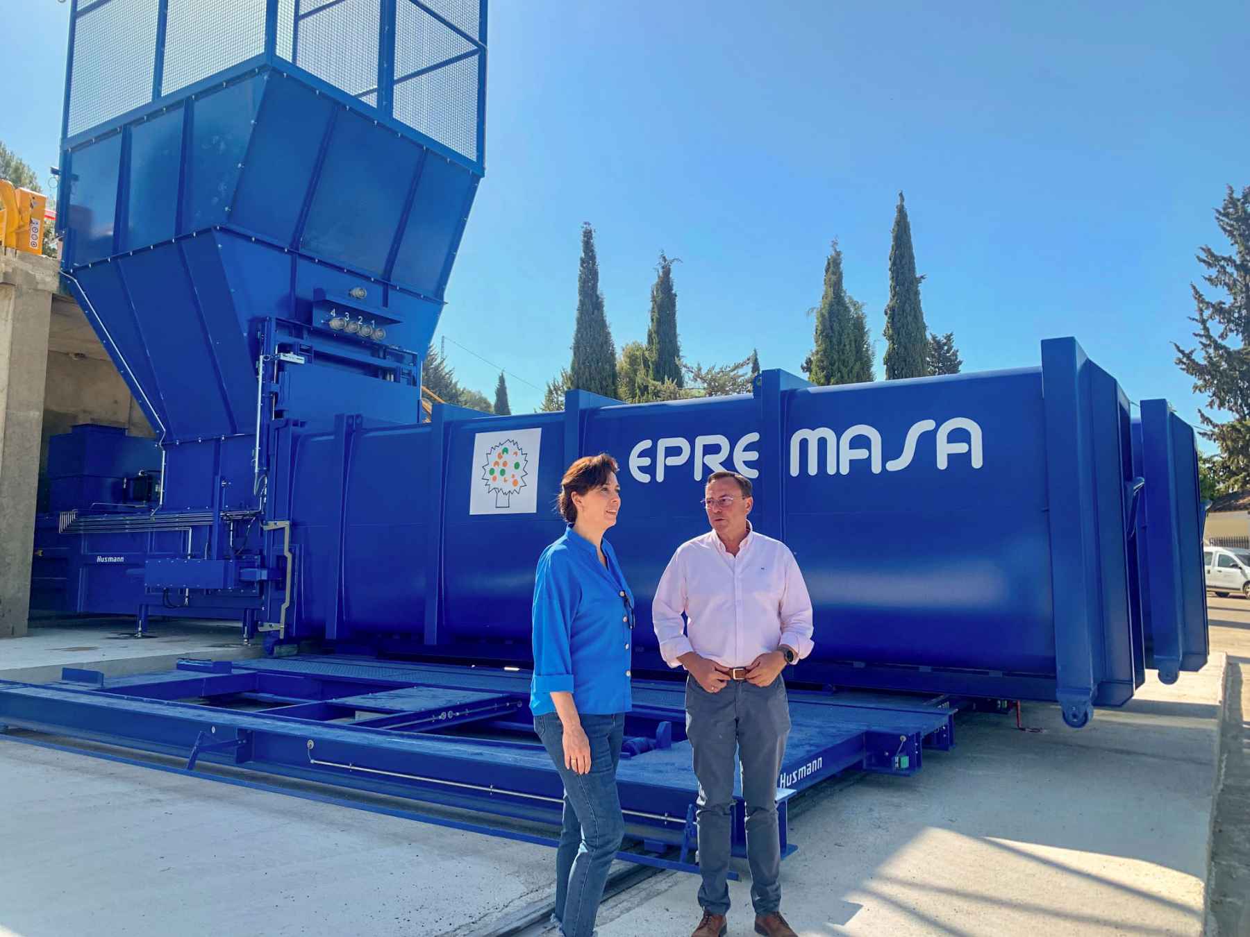 Ceballos y Palomares durante la visita a las instalaciones.