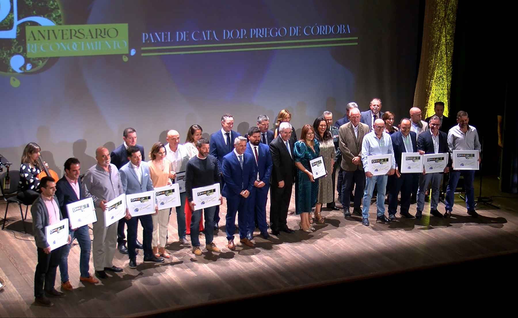Integrantes del Panel de Cata de la DOP.