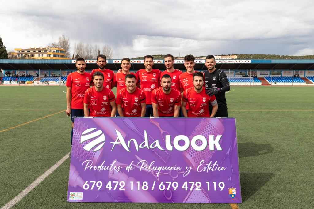 Once inicial en el partido de este domingo.