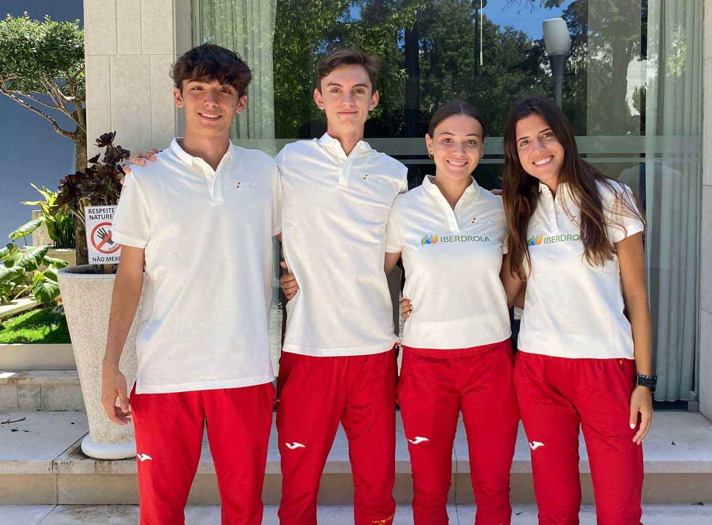 equipo español de marcha.
