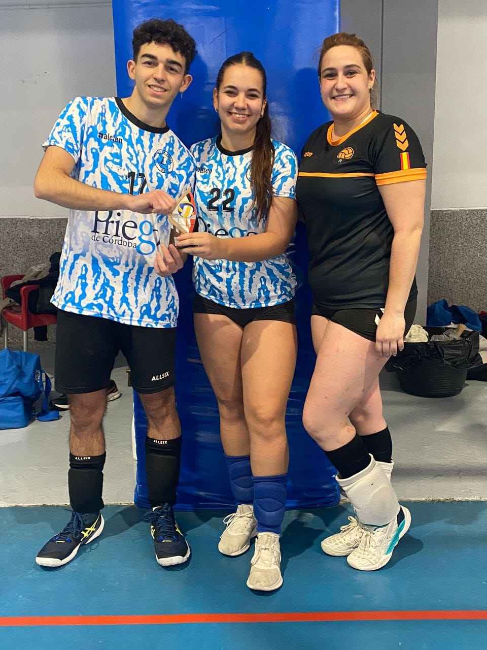 Los Tigres, ganadores de la final de consolación.