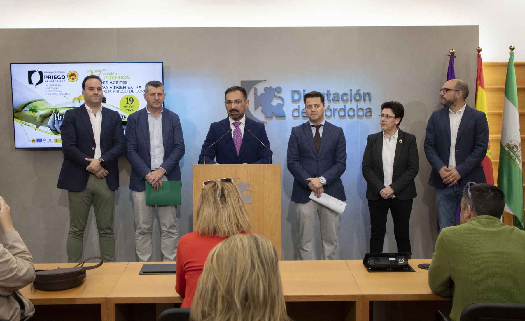 Participantes en la presentación, celebrada hoy lunes en la sede de la Diputación de Córdoba.