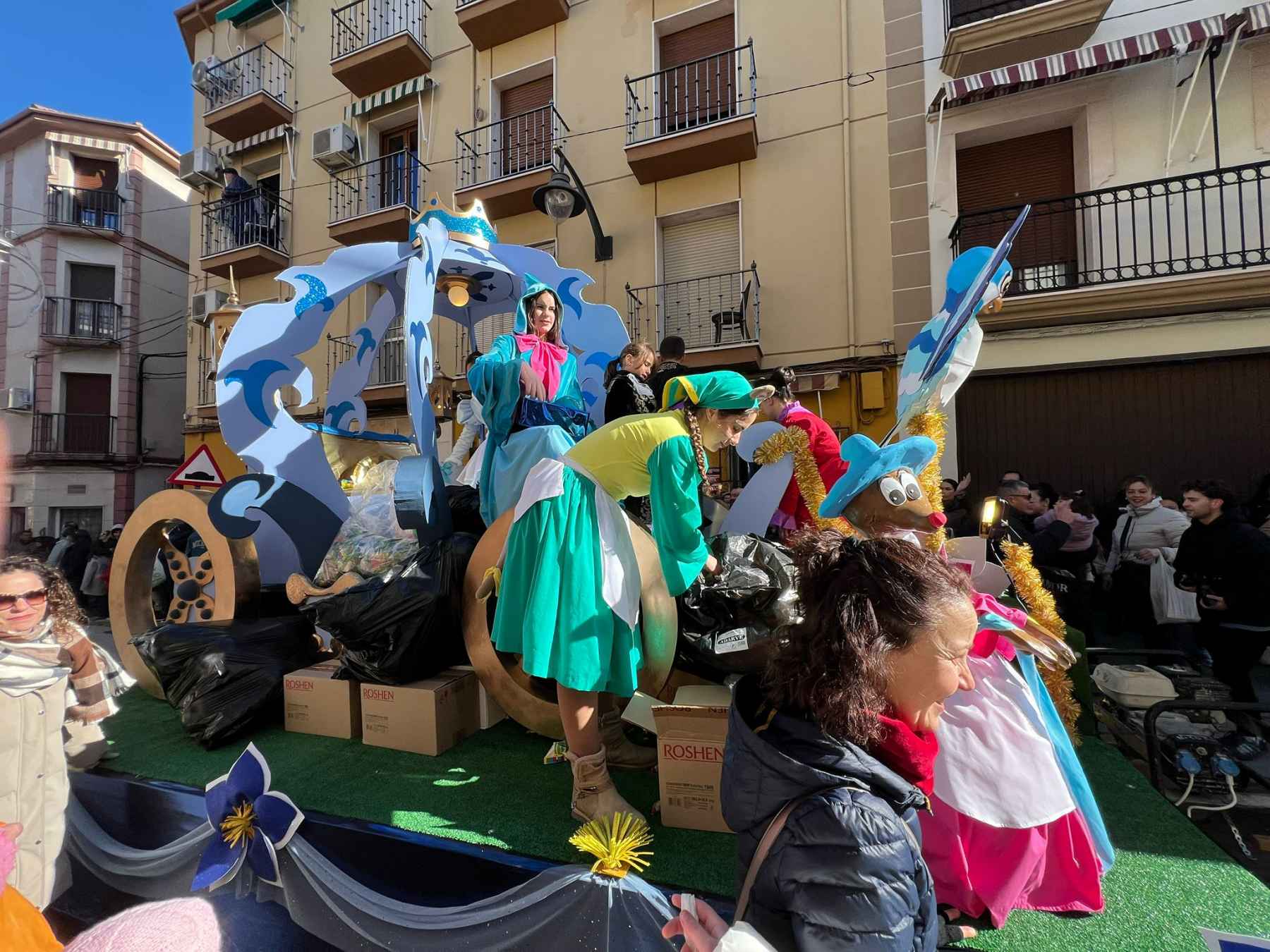 Cabalgata de Reyes Magos en Priego.