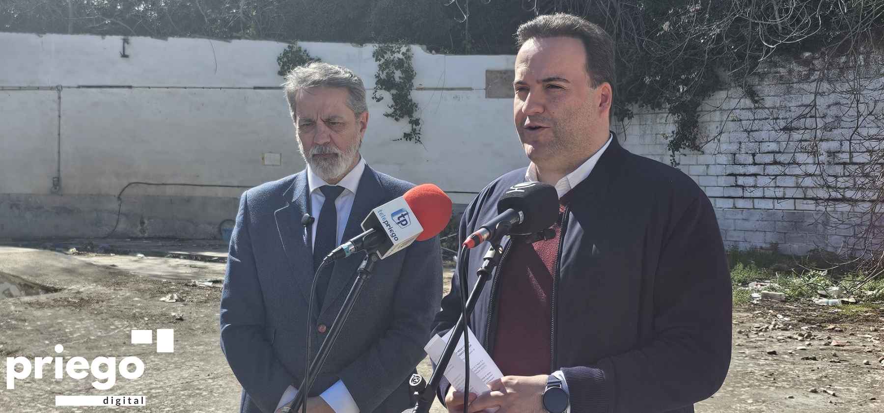 Salor y Valdivia durante la comparecencia ante los medios.