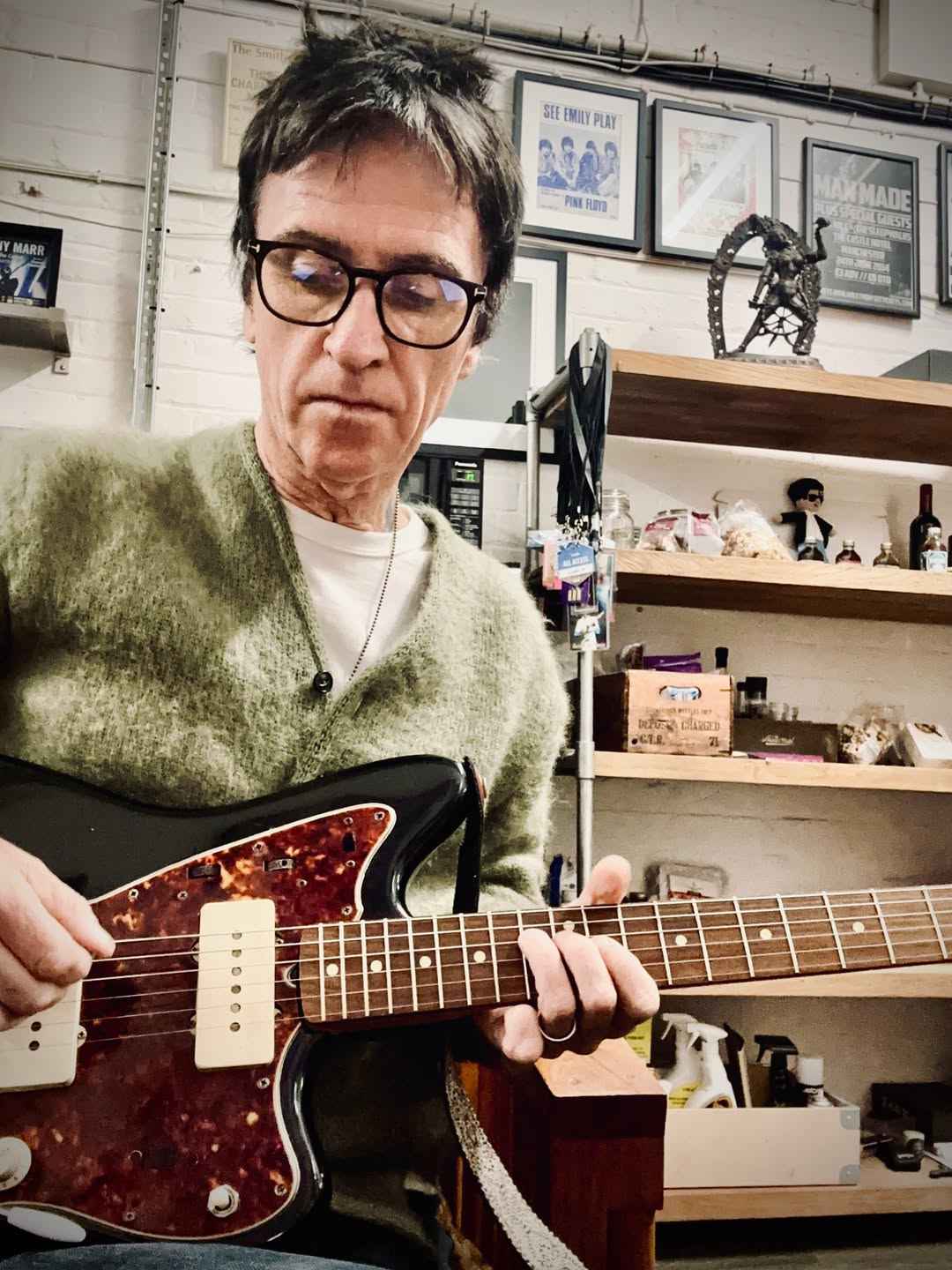 El legendario guitarrista británico Johnny Marr.