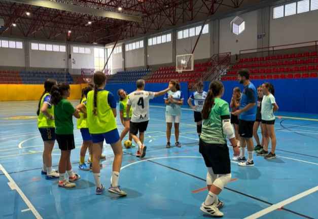 El Boca Priego FS impulsa el fútbol sala femenino con su primera jornada de tecnificación.