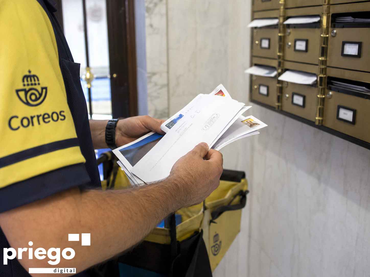 CSIF cifra en unas 40.000 las cartas pendientes de reparto en Córdoba.
