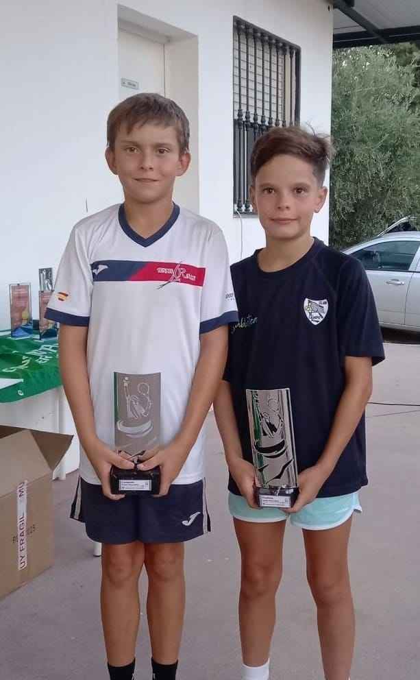 Podio Alevín Masculino.