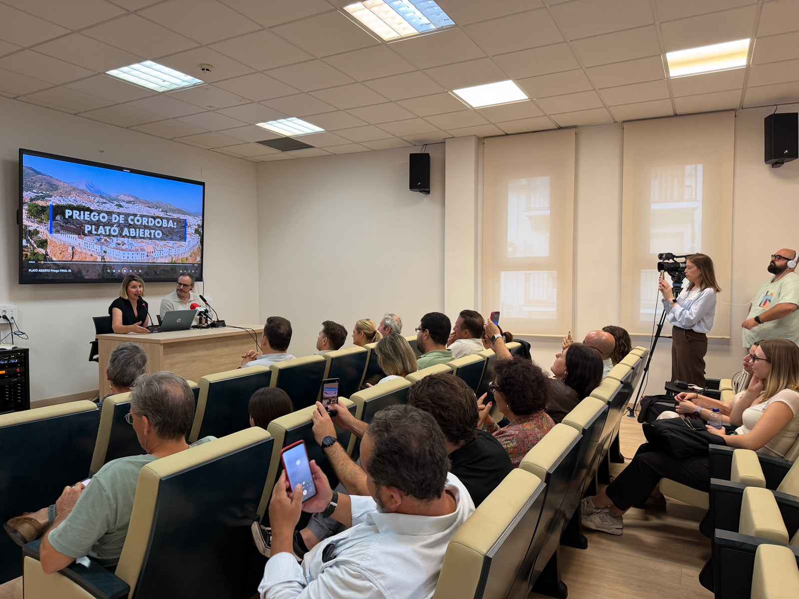Presentación del vídeo promocional.