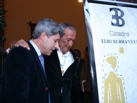 Pulido y Berhanyer antes de iniciarse el acto. (Foto: Cedida)