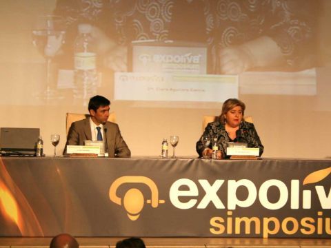 Imagen de la apertura del simposium. (Foto: Cedida)
