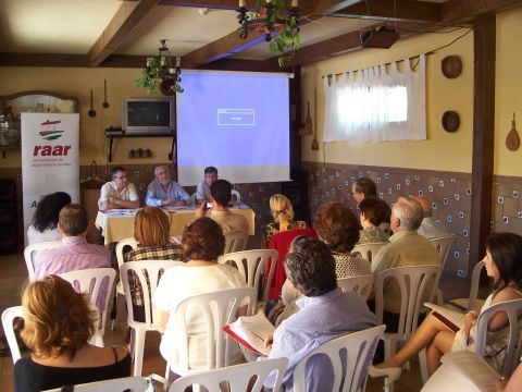 Reunión de la junta directiva de la RAAR. (Foto: J. Moreno)