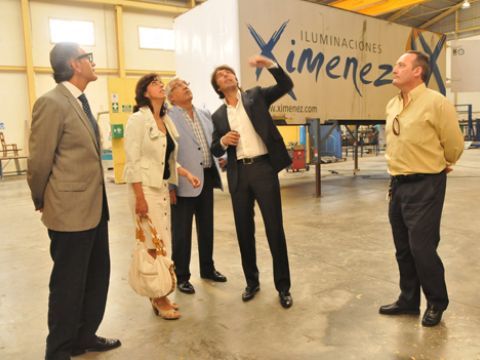 Visita a las instalaciones de Iluminaciones Ximénez. (Foto: Cedida)