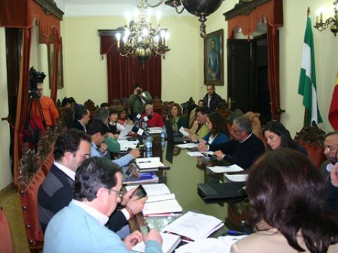 Prolegómenos de la sesión celebrada el pasado miércoles. (Foto. R. Cobo)