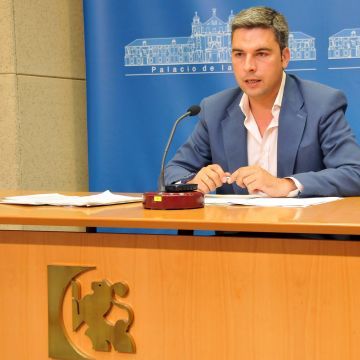 Andrés Lorite durante su comparecencia. (Foto: Cedida)