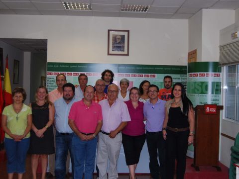 Nueva ejecutiva local del PSOE. (Foto: Cedida)