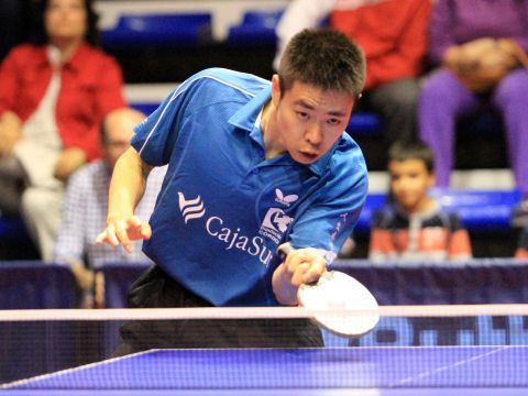 El asiático Shuai Lin en su debut con el CajaSur Priego. (Foto: Cedida)