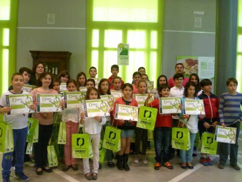 Participantes en la escuela. (Foto: Cedida)