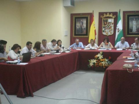 Imagen de la sesión plenaria celebrada ayer miércoles. (Foto: Antonio J. Sobrados)