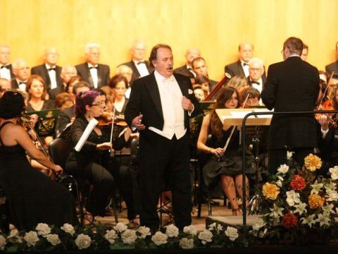 El tenor Juan Luque durante su actuación. (Foto: Antonio J Sobrados)