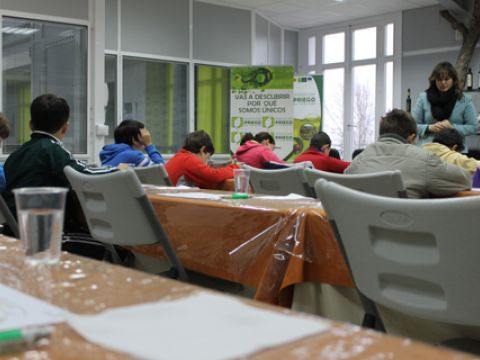 Desarrollo de la prueba celebrada ayer en la sede del distintivo de calidad prieguense. (Foto: Cedida)