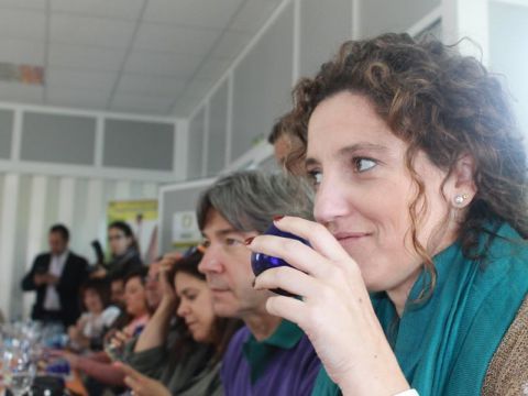 Asistentes a la cata dirigida. (Foto: Cedida)