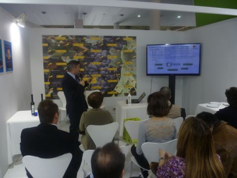 Imagen de la cata ofrecida en Alimentaria 2014. (Foto: Cedida)